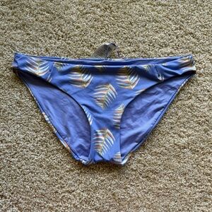 Patagonia Bikini Bottoms XL Blue Purple Tropical Print Swim Bottoms